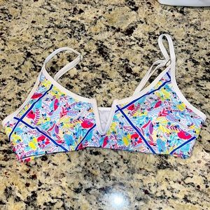 Bathing suit top size small